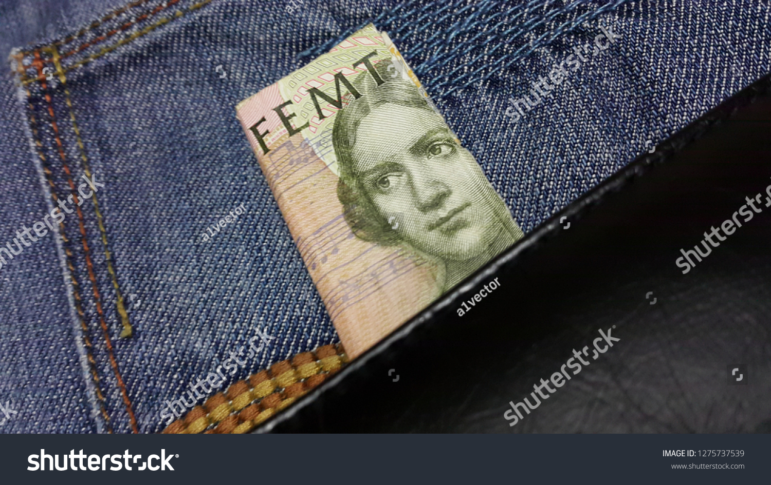 Đ